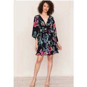 Yumi Kim Flower Child Sweet Sunshine
Silk Mini Dress - Small - EUC